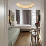 Lsa Madalena By Numa * Lisboa