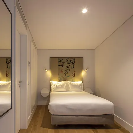 Serviced - Madalena * Lisboa