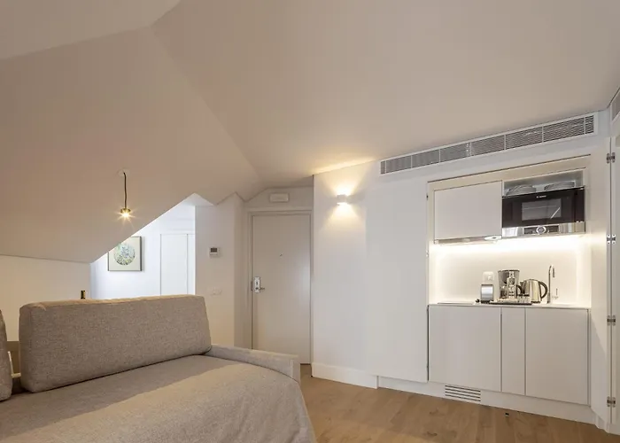 Serviced - Madalena *