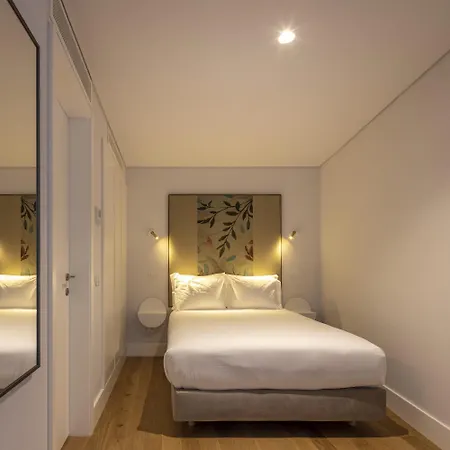 Serviced - Madalena * Lisbon