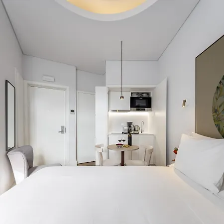 Serviced - Madalena * Lisbon